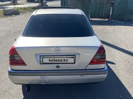 Mercedes-Benz C 200 1993 года за 1 450 000 тг. в Шымкент – фото 14