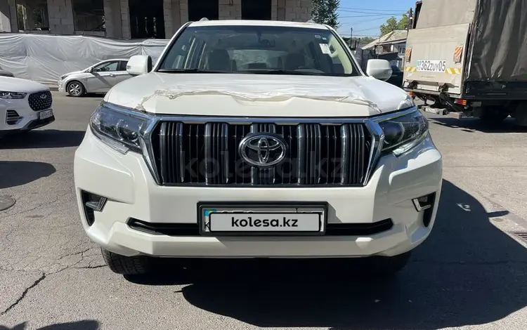 Toyota Land Cruiser Prado 2022 года за 35 000 000 тг. в Алматы