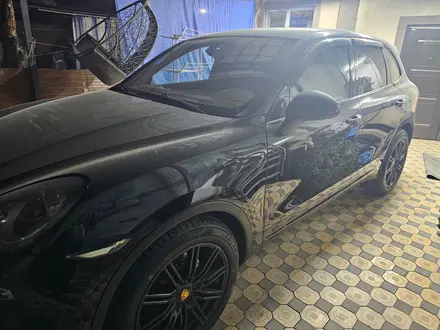 Porsche Cayenne 2011 года за 13 500 000 тг. в Алматы – фото 3