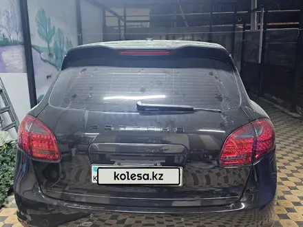 Porsche Cayenne 2011 года за 13 500 000 тг. в Алматы – фото 5