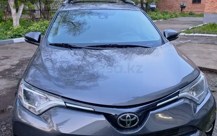 Toyota RAV4 2018 года за 14 000 000 тг. в Усть-Каменогорск