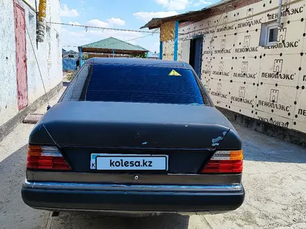 Mercedes-Benz E 230 1992 года за 800 000 тг. в Кызылорда – фото 5