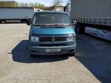 Volkswagen Multivan 1992 годаүшін2 000 000 тг. в Караганда