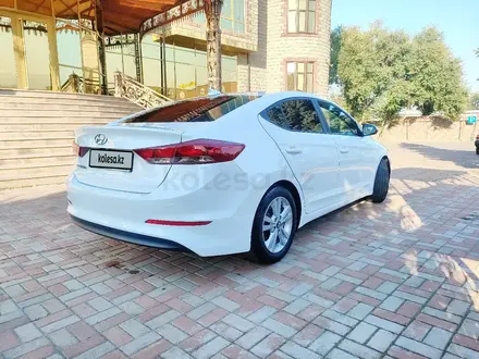 Hyundai Elantra 2018 года за 8 200 000 тг. в Алматы – фото 11