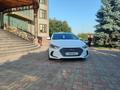 Hyundai Elantra 2018 годаfor8 200 000 тг. в Алматы – фото 17