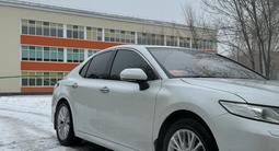 Toyota Camry 2020 годаfor14 500 000 тг. в Актобе – фото 4