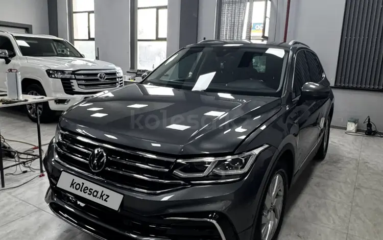 Volkswagen Tiguan 2021 годаүшін11 000 000 тг. в Алматы