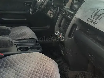 Honda CR-V 2005 года за 4 000 000 тг. в Караганда – фото 13
