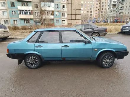 ВАЗ (Lada) 21099 2000 года за 600 000 тг. в Караганда – фото 2