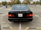 Mercedes-Benz E 55 AMG 2002 года за 8 500 000 тг. в Шымкент – фото 4