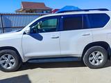 Toyota Land Cruiser Prado 2016 года за 16 700 000 тг. в Атырау – фото 3