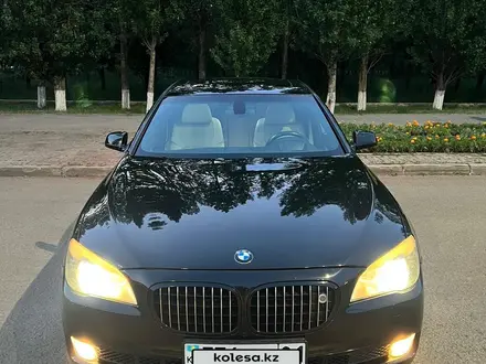 BMW 750 2008 года за 9 000 000 тг. в Астана – фото 7