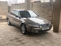 Toyota Camry 1998 годаүшін3 700 000 тг. в Тараз