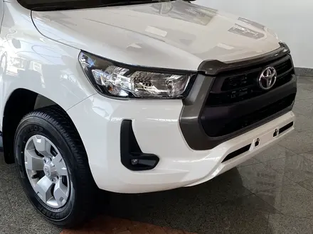 Toyota Hilux Comfort 2021 года за 21 500 000 тг. в Алматы – фото 8