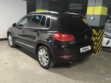 Volkswagen Tiguan 2012 годаүшін6 900 000 тг. в Шымкент – фото 2