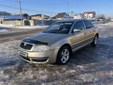 Skoda Superb 2006 года за 2 800 000 тг. в Астана