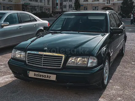 Mercedes-Benz C 240 1998 года за 1 350 000 тг. в Актау – фото 3