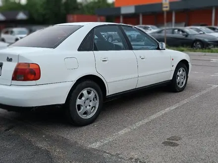 Audi A4 1995 года за 2 600 000 тг. в Алматы – фото 10