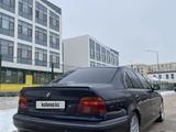 BMW 523 1997 года за 2 700 000 тг. в Астана – фото 4