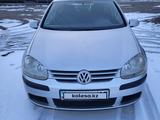 Volkswagen Golf 2006 годаүшін3 200 000 тг. в Алматы