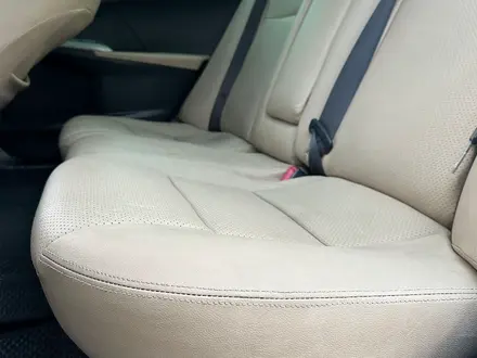 Toyota Camry 2017 года за 6 800 000 тг. в Актау – фото 14