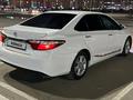 Toyota Camry 2017 года за 6 800 000 тг. в Актау