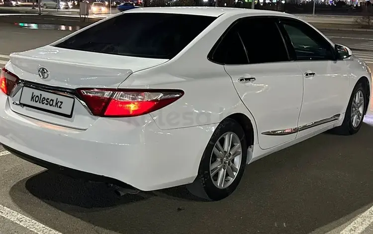 Toyota Camry 2017 года за 6 800 000 тг. в Актау