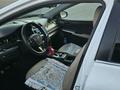 Toyota Camry 2017 года за 6 800 000 тг. в Актау – фото 39