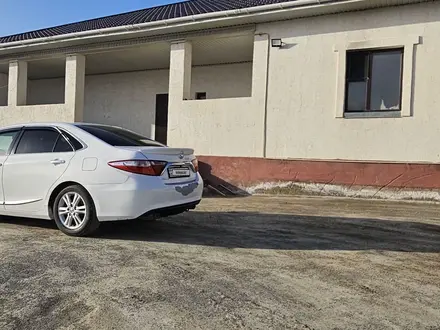 Toyota Camry 2017 года за 6 800 000 тг. в Актау – фото 6