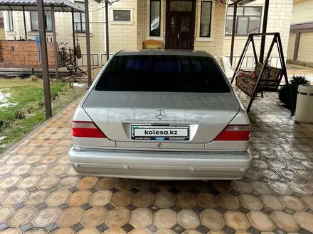 Mercedes-Benz S 320 1998 года за 3 200 000 тг. в Шымкент – фото 9