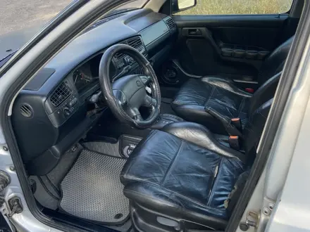 Volkswagen Golf 1995 года за 1 100 000 тг. в Алматы – фото 4