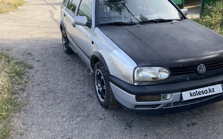 Volkswagen Golf 1995 годаүшін1 100 000 тг. в Алматы
