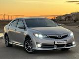 Toyota Camry 2012 года за 8 200 000 тг. в Актобе – фото 2