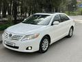 Toyota Camry 2010 года за 8 600 000 тг. в Алматы – фото 2