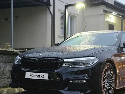 BMW 540 2017 года за 21 000 000 тг. в Алматы – фото 4