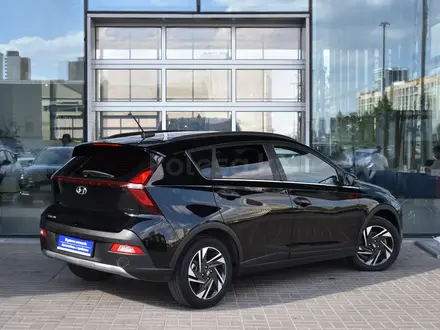 Hyundai Bayon 2023 года за 6 790 000 тг. в Астана – фото 5