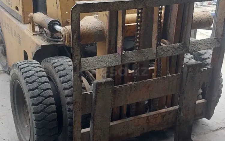 Komatsu  FD20 2000 года за 3 000 000 тг. в Алматы