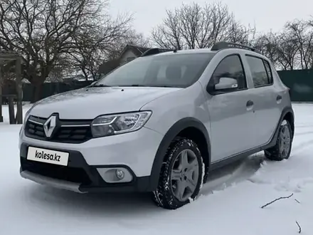 Renault Sandero Stepway 2017 года за 6 800 000 тг. в Алматы – фото 3