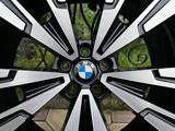 Оригинальные диски с резиной R23 на BMW X7 (G07) БМВ за 2 400 000 тг. в Алматы – фото 5