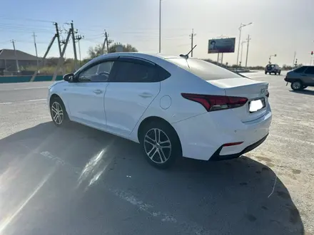 Hyundai Accent 2019 года за 7 500 000 тг. в Кызылорда – фото 3