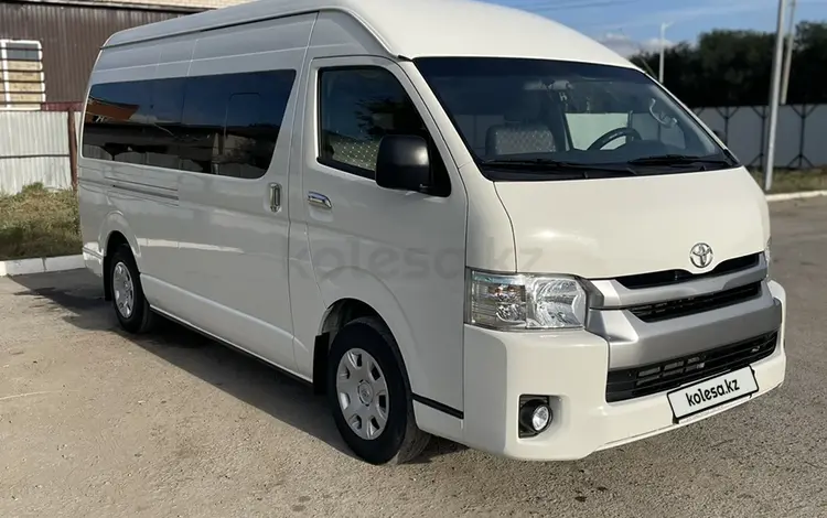 Toyota Hiace 2016 года за 17 000 000 тг. в Актобе