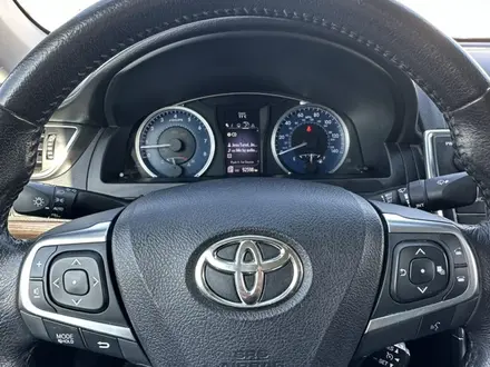 Toyota Camry 2015 года за 7 400 000 тг. в Актау – фото 16