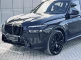 BMW X7 2025 года за 80 174 826 тг. в Атырау