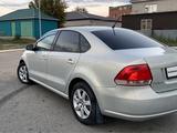 Volkswagen Polo 2015 годаүшін4 000 000 тг. в Актобе – фото 4
