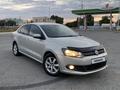 Volkswagen Polo 2015 годаүшін4 000 000 тг. в Актобе – фото 3