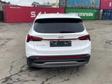 Hyundai Santa Fe 2022 годаfor18 500 000 тг. в Астана – фото 4