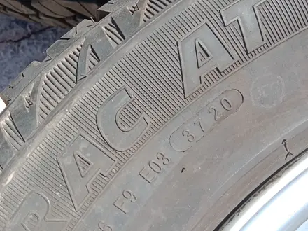 Диски с резиной R17 Volvo XC90 за 250 000 тг. в Алматы – фото 6