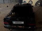 Mercedes-Benz E 220 1993 годаүшін1 350 000 тг. в Алматы