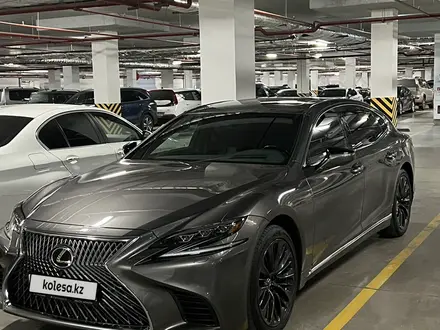 Lexus LS 500 2018 года за 30 500 000 тг. в Астана – фото 2