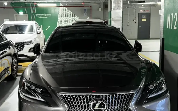 Lexus LS 500 2018 года за 28 900 000 тг. в Астана